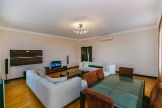 Апартаменты Apartment On Nargiz Mall Баку Апартаменты с видом на море-3