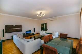 Апартаменты Apartment On Nargiz Mall Баку Апартаменты с видом на море-67